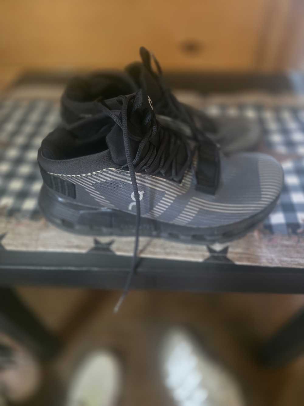 On Running Men's Black & Gray Knit Running Sneakers